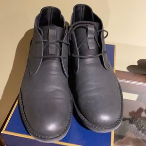 Casual light booties